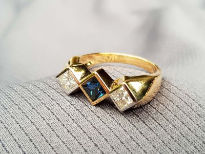 Saphir-Diamant-Ring