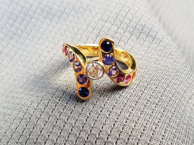 Rainbow-Saphir-Brillant-Crossover-Ring