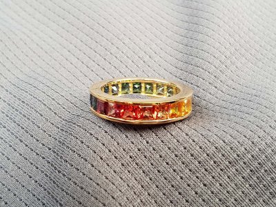 Rainbow-Saphir-Ring