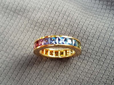 Rainbow-Saphir-Ring