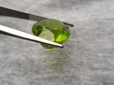 Peridot, 18.60 ct