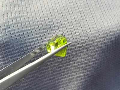 Peridot, 15.67 ct