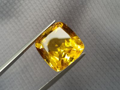 Goldberyll, 19.9 ct