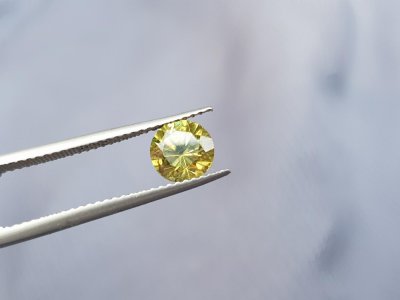 Demantoid, 1.19 ct