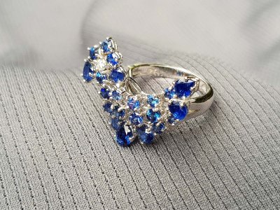 Saphir-Brillant-Enten-Ring