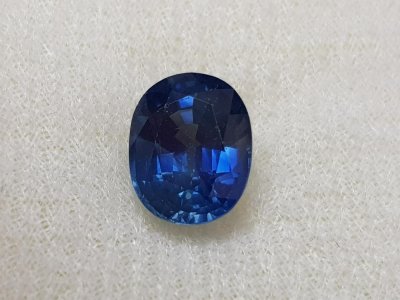 Saphir 3,11ct gebrannt aus Thailand