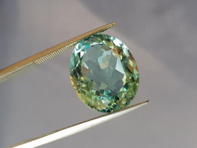 Aquamarin, 12.76 ct