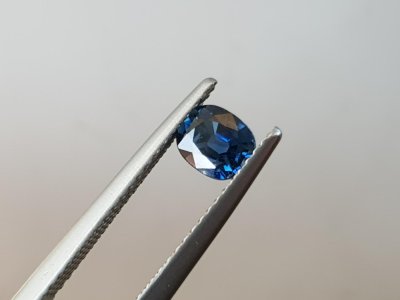 Saphir 0,51ct erhitzt aus Thailand