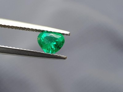 Smaragd (Kolumbien, Muzo) S8 0,67 ct