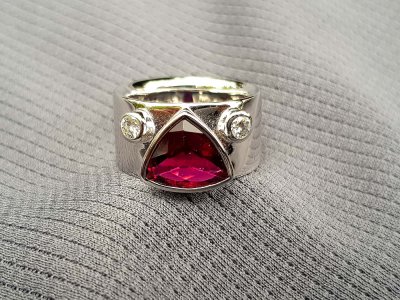 Rubellit-Brillant-Ring