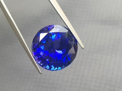 Tansanit (Tansania: Merelani oder Mererani) 15,94ct
