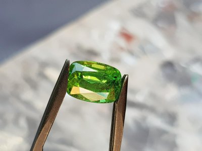 Tsavorit aus Tansania 3,35 ct