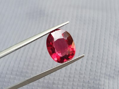 Spinell (Burma (Myanmar)) 5,11ct