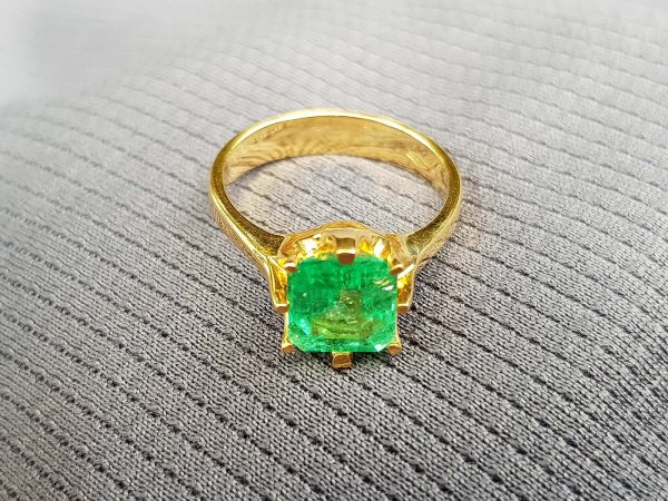 Smaragd-Ring
